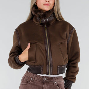NEW071026 Bruin Kort Jasje met Faux Fur Kraag