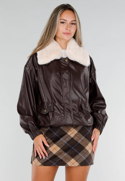 NEW071026 Bruine Lederlook Jas met Zachte Kraag