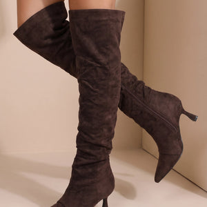 NEW071026 Bruine Overknee Laarzen met Puntige Neus
