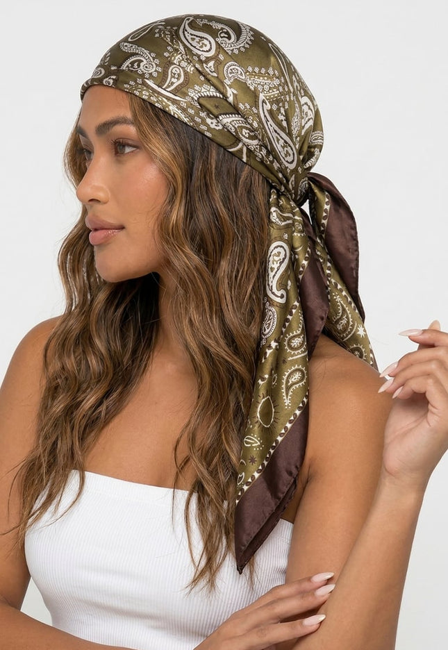 NEW080726 Olijfgroene Bandana met Paisleyprint