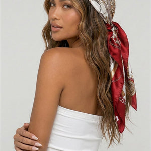 NEW080726 Rode Bandana met Barokprint