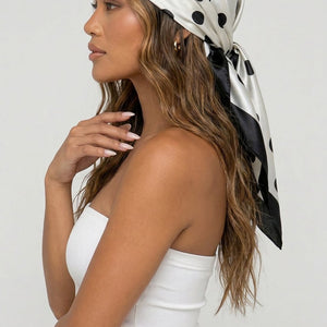 NEW080726 Witte Polkadot Satijnen Bandana