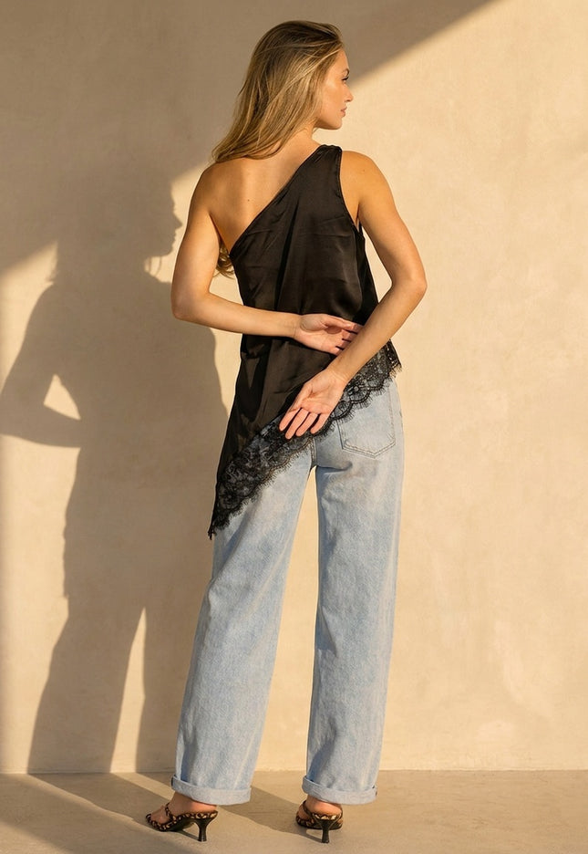 NEW080726 Zwarte One Shoulder Top met Kant