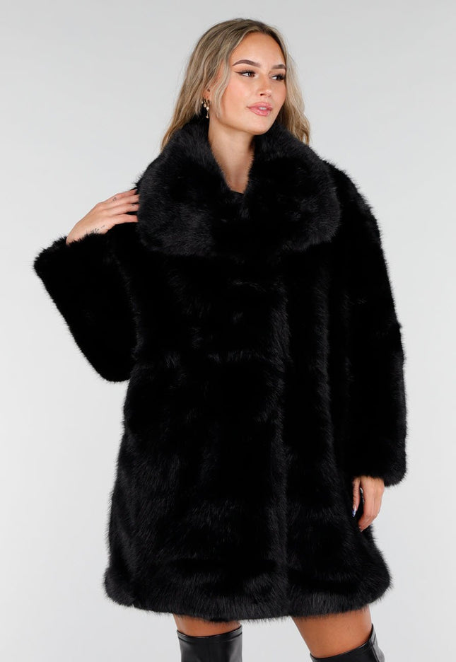 NEW081025 Zwarte Bontjas