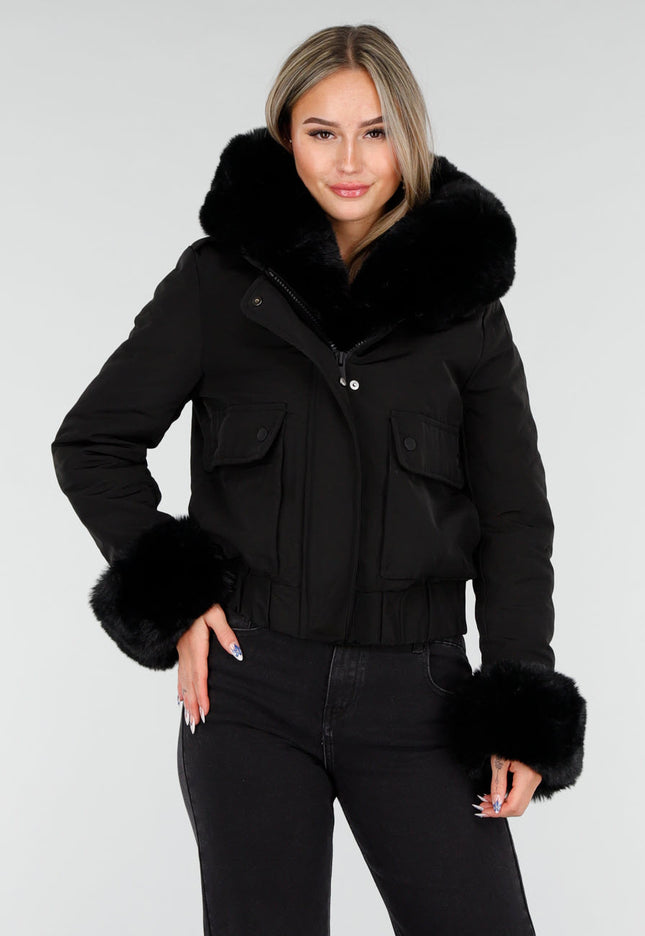 WINTER Zwarte Korte Winterjas met Bont
