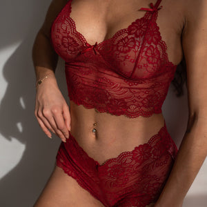 NEW0811 Bordeaux Rode Kanten Brazilian Lingerie Set
