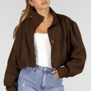 NEW100626 Bruin Kort Jasje met Hoge Kraag