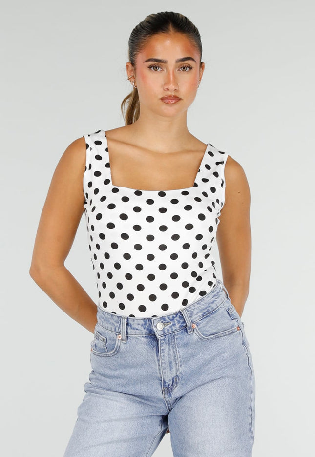 NEW100626 Witte Body met Zwarte Stippen