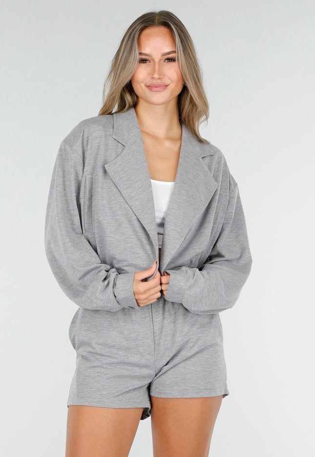 OP=OP.AV.09 Grijs Lounge Setje met Vest en Shorts