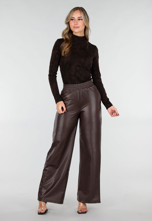 NEW101225 Bruine Lederlook Straight Leg Stretch Broek