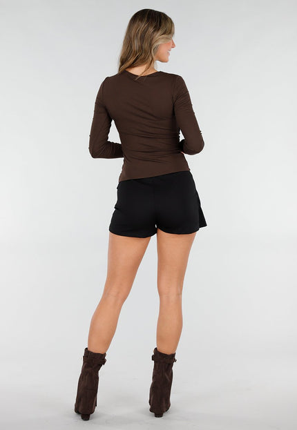 NEW101225 Bruine Top met Cut-Out en Detail