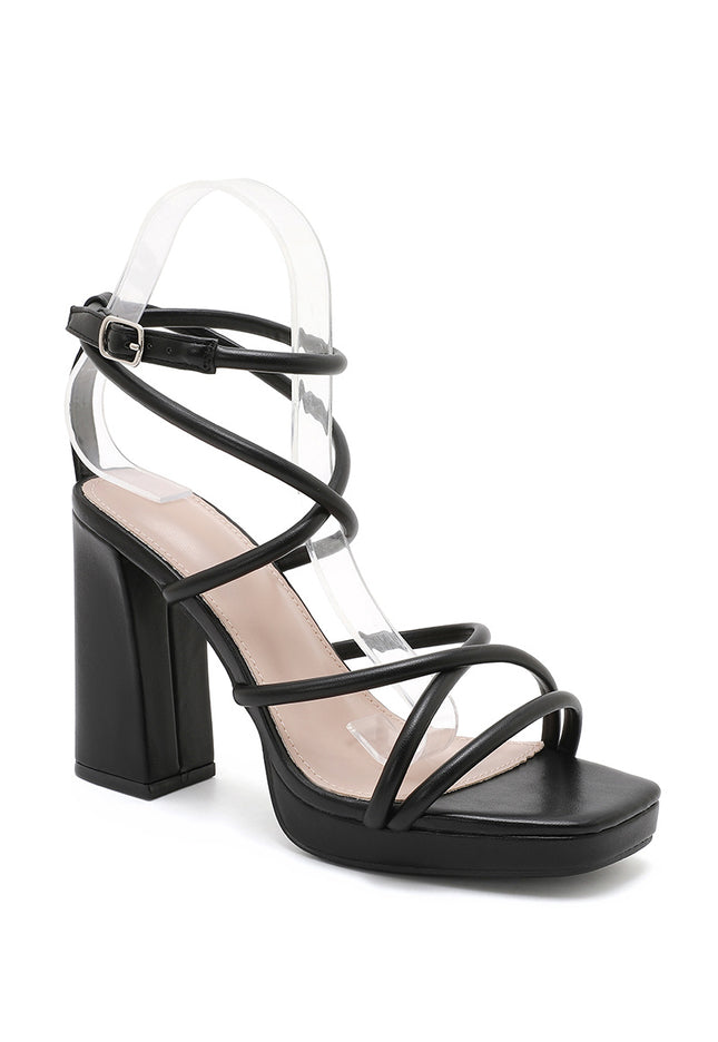 NEW101225 Zwarte Strappy Sandaletten