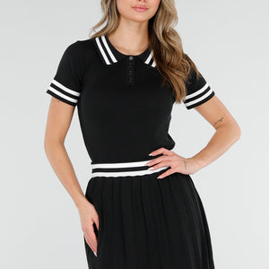 NEW110226 Zwarte Set met Polo Top en Plissé Rok