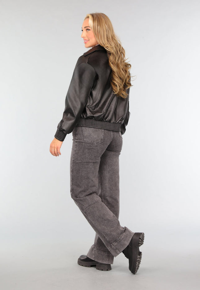 OP=OP.10.NL Zwart Oversized Lederlook Bomberjack