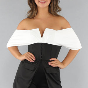 NEW1112 Off Shoulder Playsuit met Korset Detail