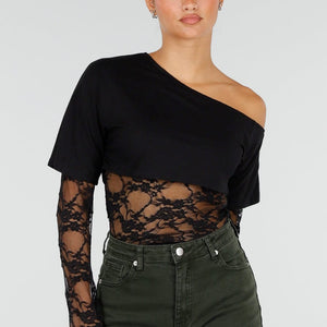 NEW120826 Zwarte One Shoulder Body met Kant