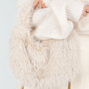 NEW121125 Faux Fur Tas met Gouden Schouderketting