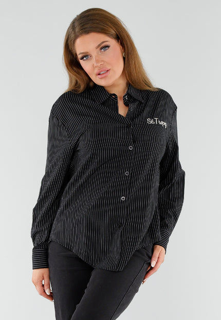 OP=OP.AV.09 Zwarte blouse met Borduursel