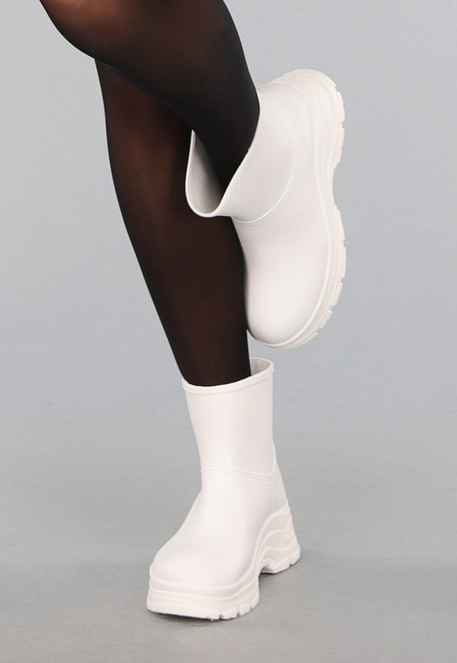 OP=OP.33.S Witte Regenlaarsjes met Dikke Zool