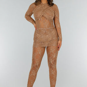 OP=OP.52.NL Bruine Stretch Jumpsuit met Kant