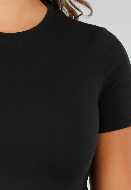 NEW140525 Zwarte Stretch Top met Aansluitende Pasvorm