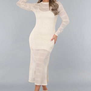 NEW150125 Beige Jurk met Structuur en Onderjurk