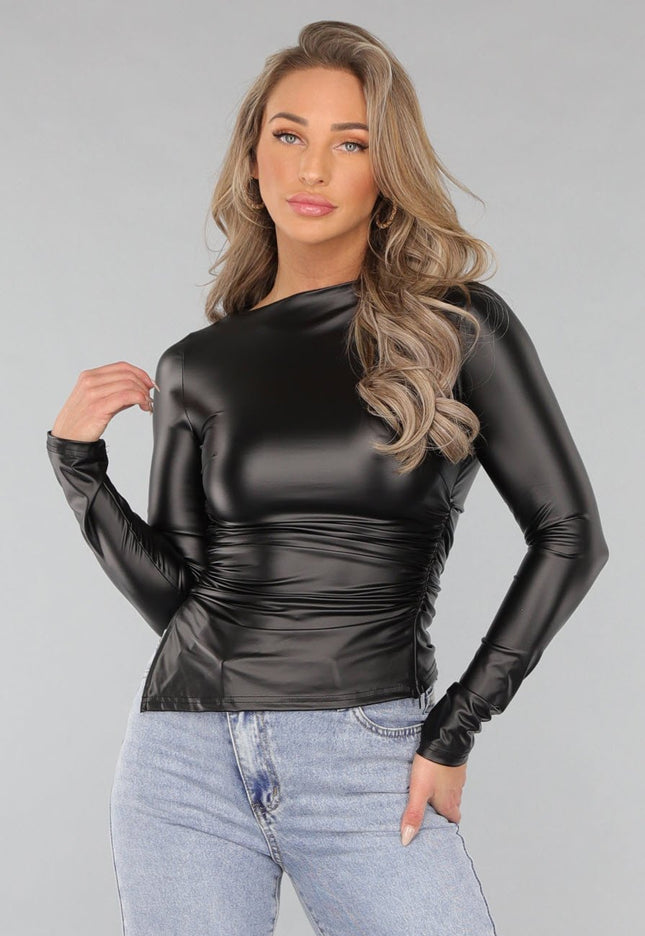 OP=OP.02.NL Zwarte Longsleeve Geplooide Lederlook Top