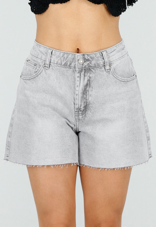 NEW150426 Grijze Denim Short met Ruwe Zoom