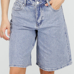 OP=OP.22.NL Lichtblauwe Denim Bermuda Shorts