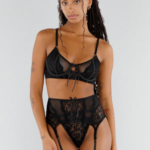 NEW151025 Zwarte Kanten Lingerie Set
