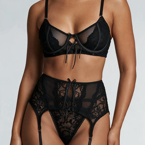 NEW151025 Zwarte Kanten Lingerie Set