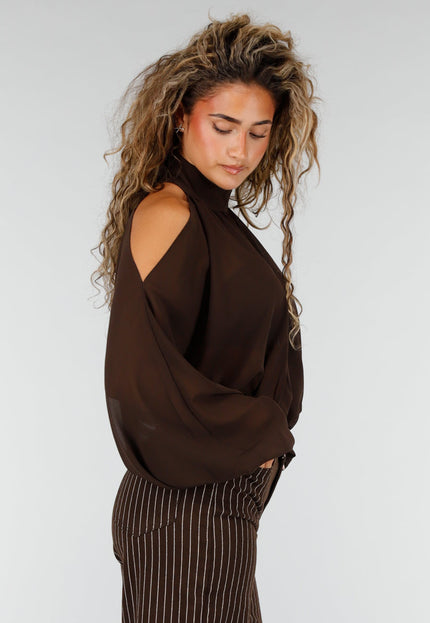 NEW160926 Bruine Cold Shoulder Crop Top met Col