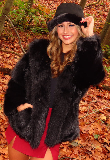 WINTER Bontjas Zwart Kort