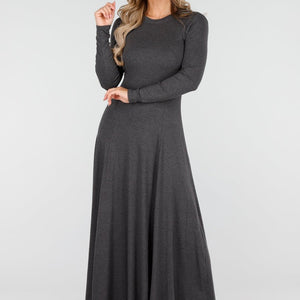 OP=OP.AV.10 Donkergrijze Stretch Maxi Jurk