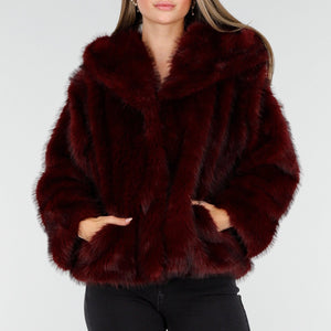 WINTER Faux Fur Jas Bordeaux Kort