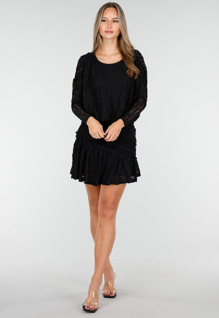 OP=OP.AV.10 Zwarte Jurk met Kant en Stretch