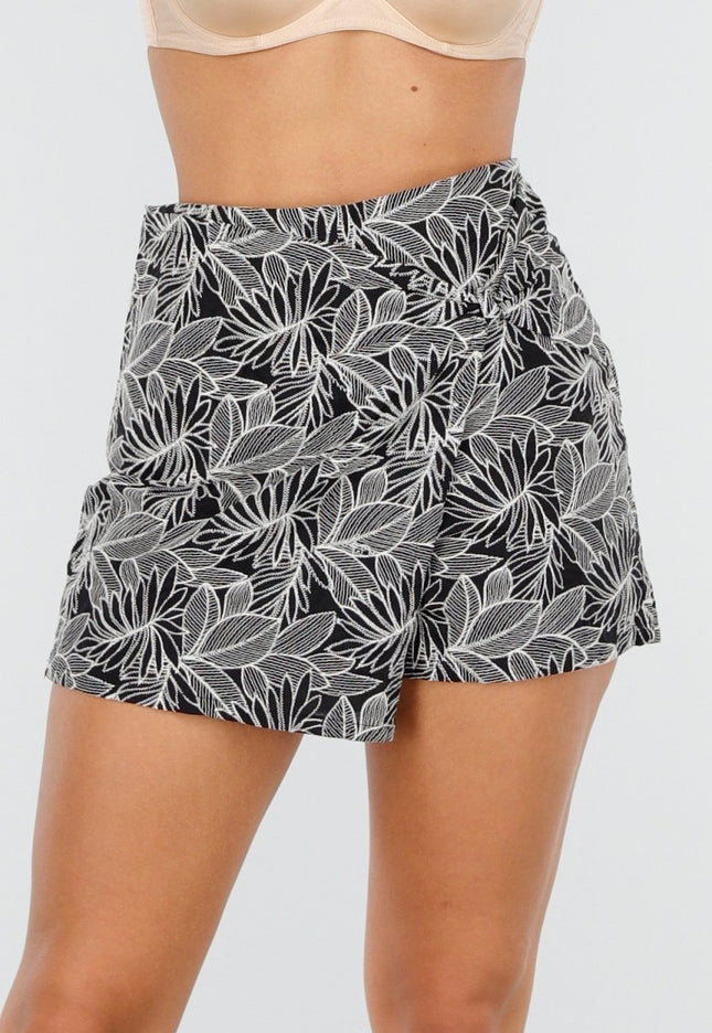 NEW170925 Zwarte Skort met Beige Bladerenprint