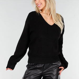 OP=OP.03.NL Zwarte Ribgebreide Trui met V-Hals