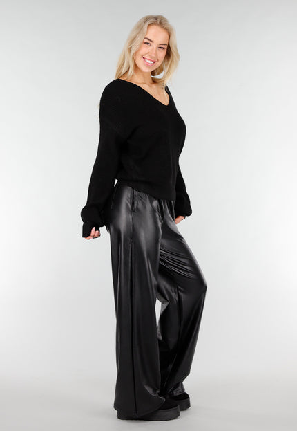 OP=OP.03.NL Zwarte Ribgebreide Trui met V-Hals