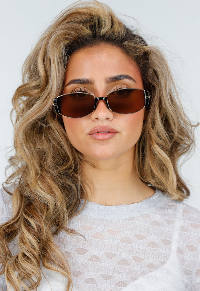 NEW180226 Smalle Zonnebril met Bruine Glazen