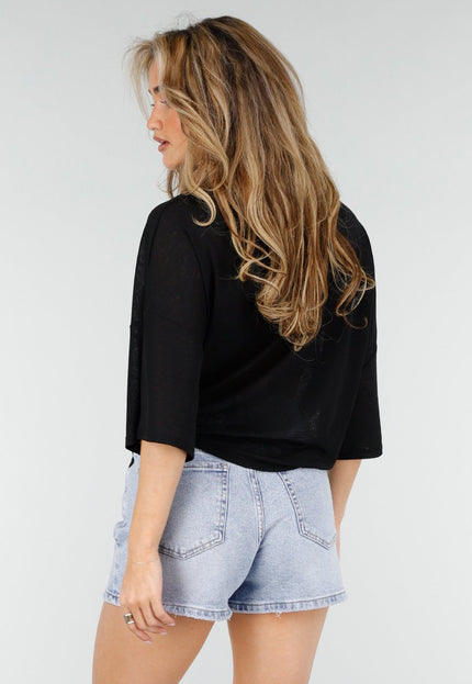 NEW180326 Zwarte Top met Knoopdetail en Korte Mouwen