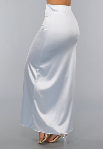 OP=OP.AV.12 Lange Lichtblauwe Satijnen Rok