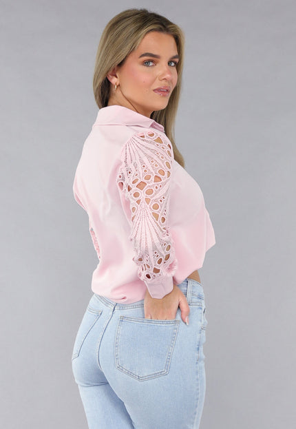 Lichtroze Blouse met Gehaakte Pauwveer Patroon Mouwen