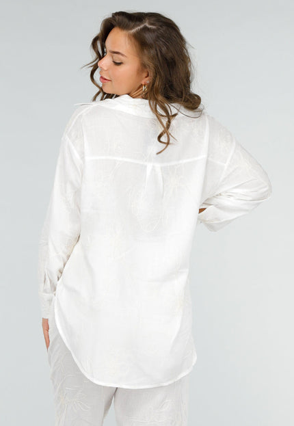 OP=OP.08.S Linnen Wit Tweedelig Setje met Geborduurde Blouse en Broek