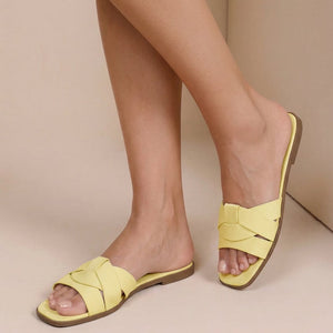 NEW190826 Butter Yellow Platte Slippers