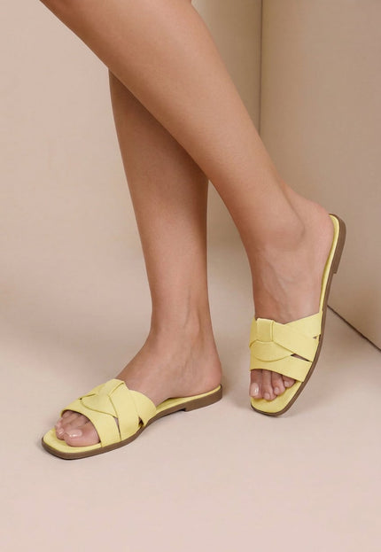 NEW190826 Butter Yellow Platte Slippers