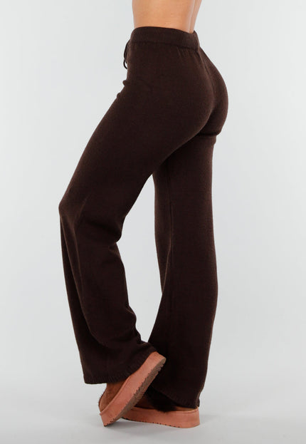 OP=OP.06.NL Bruine Gebreide Loungebroek