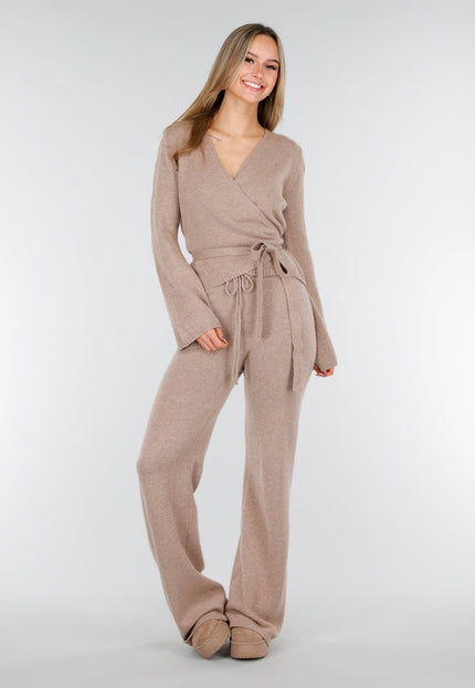 OP=OP.06.NL Beige Gebreide Loungebroek