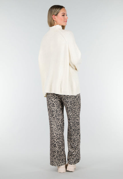 OP=OP.51.NL Crèmekleurige Gebreide Trui