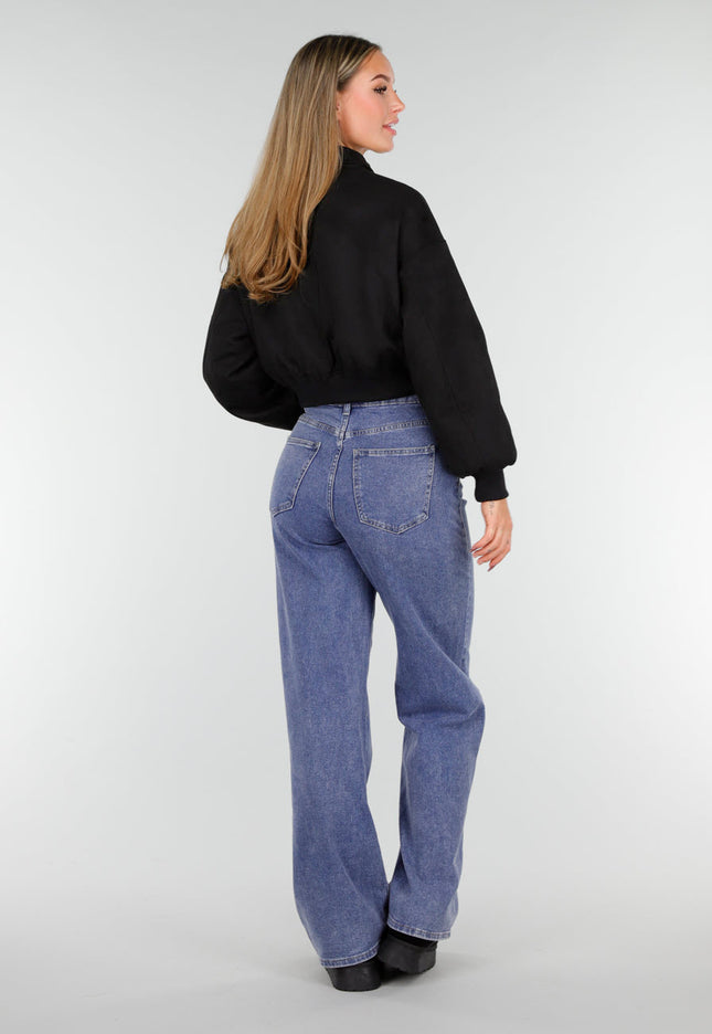 NEW191125 Zwarte Cropped Bomberjas